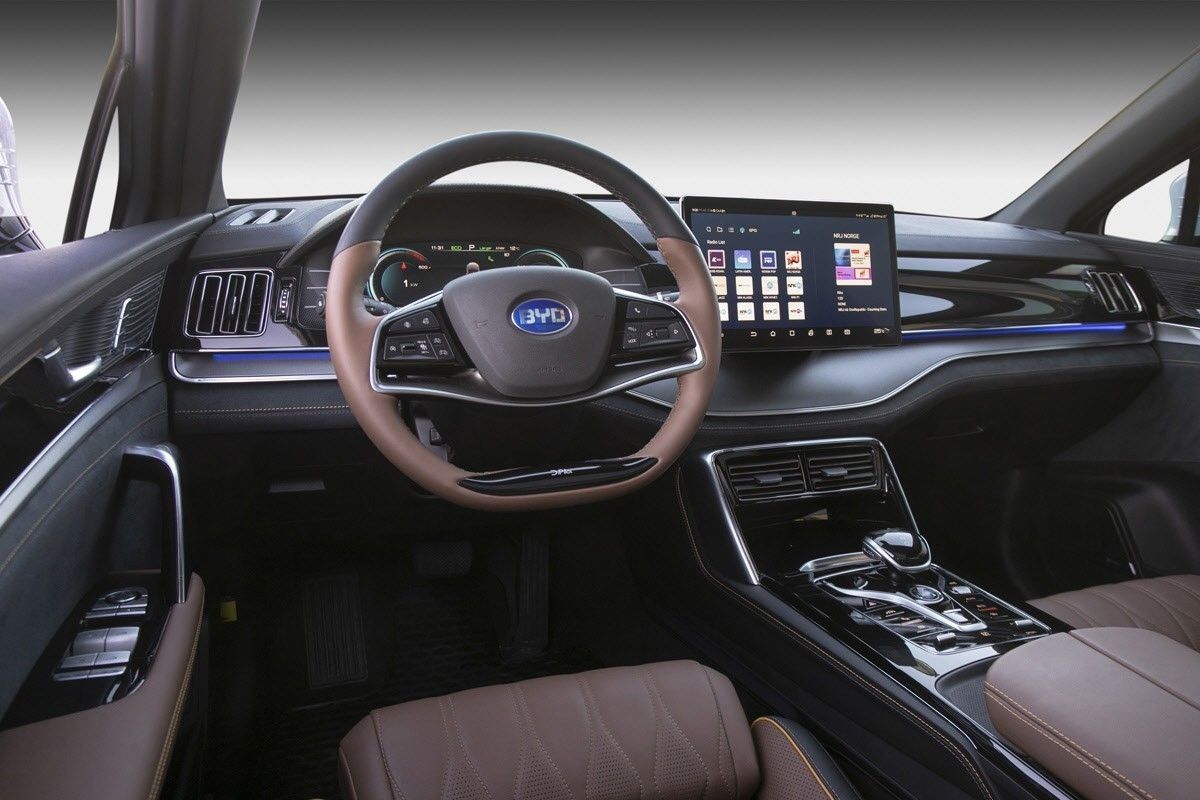 2022 BYD Tang