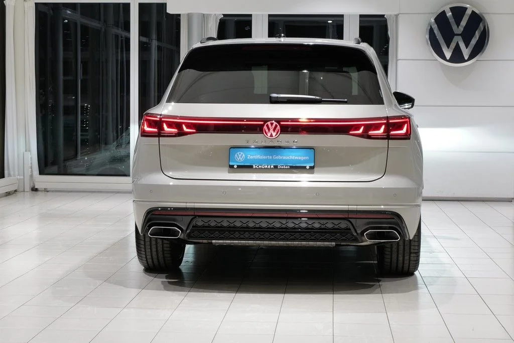 Volkswagen Touareg 3.0TDI R-Line 22" Dynaudio 2024