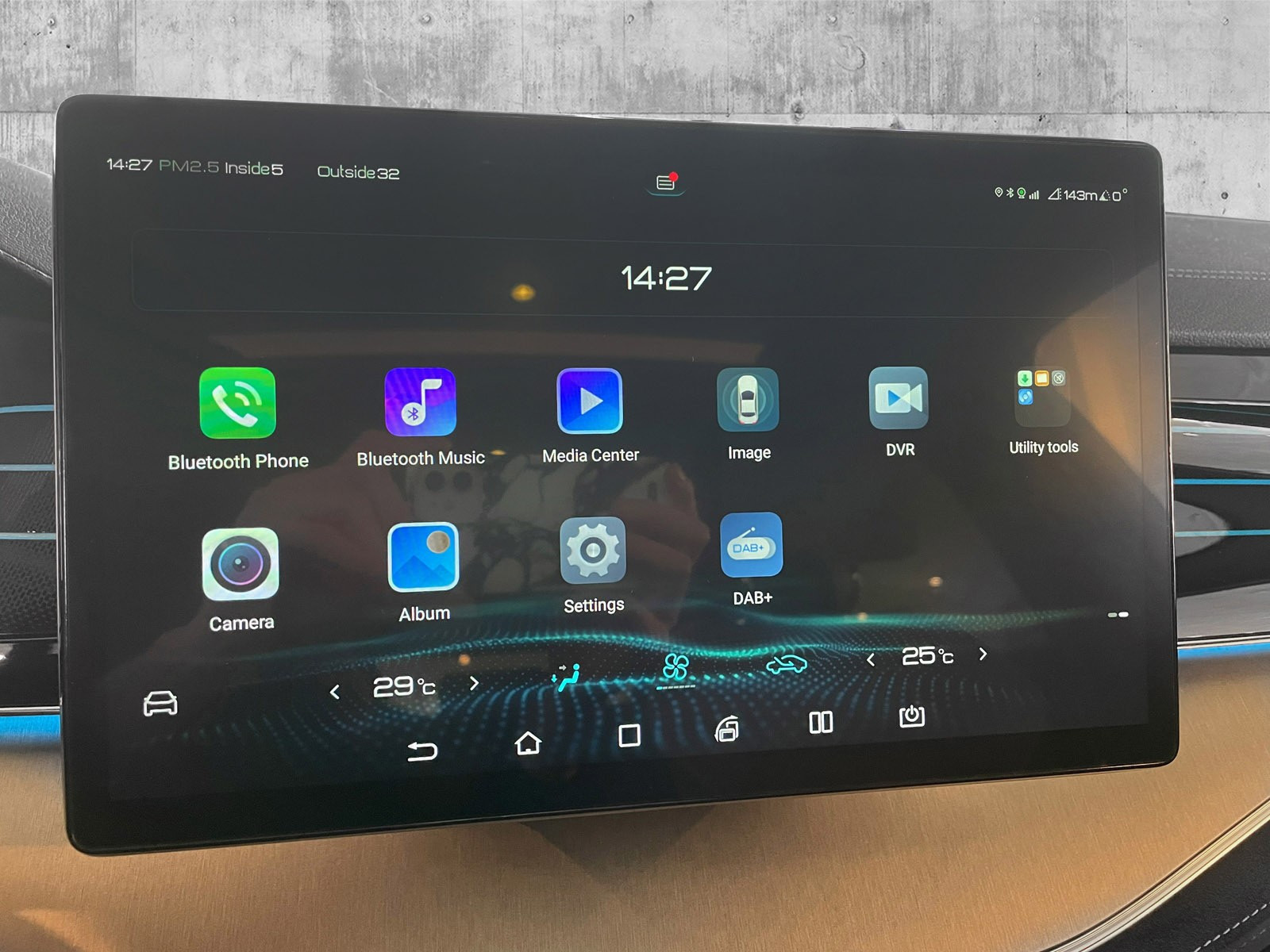 2022 BYD Tang