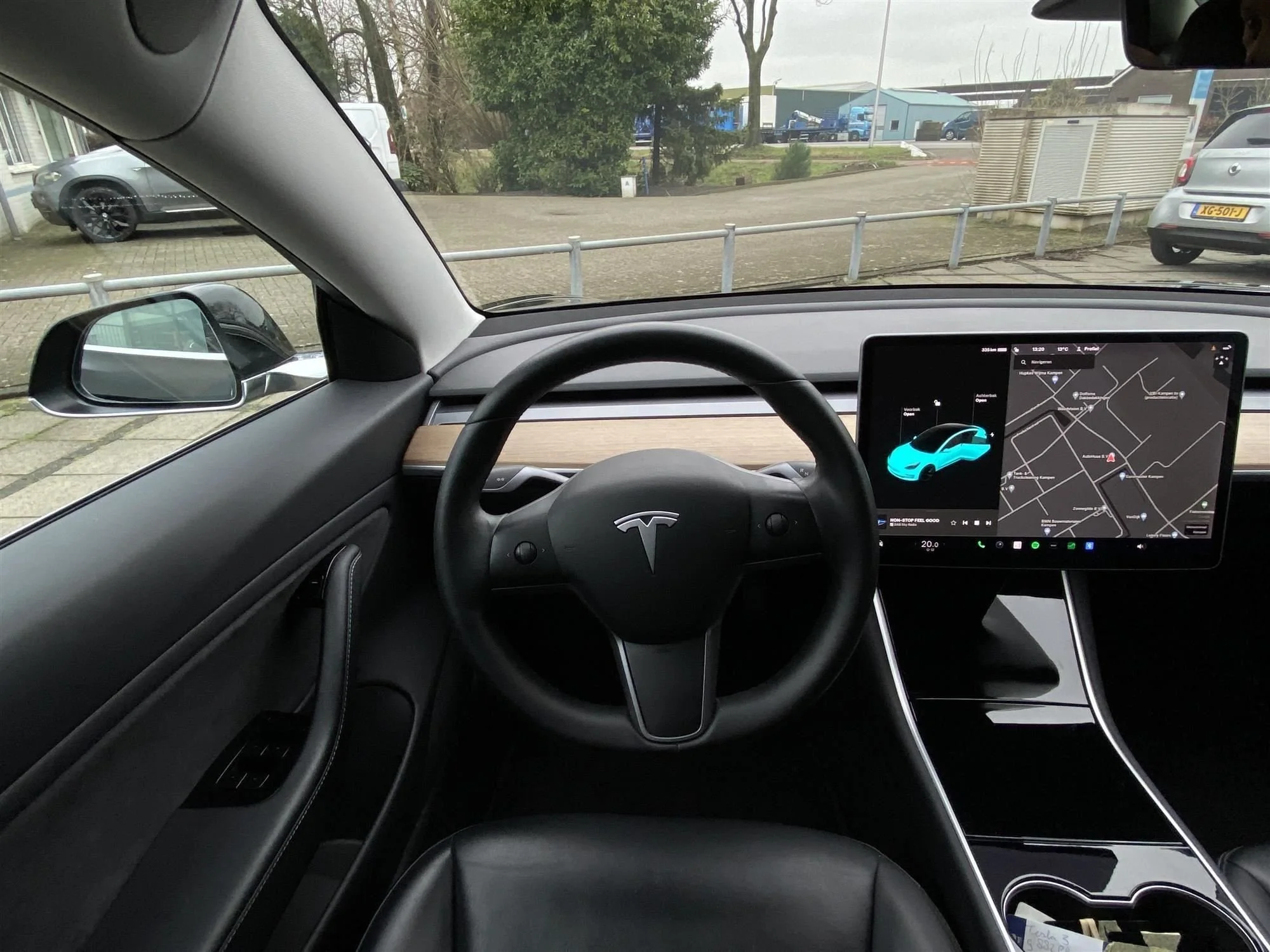 Tesla Model 3 60 kWh - Electric - Automatic - 238 hp - 139.927 km