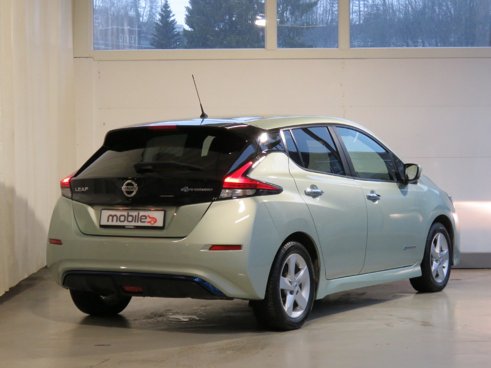 2020 Nissan Leaf