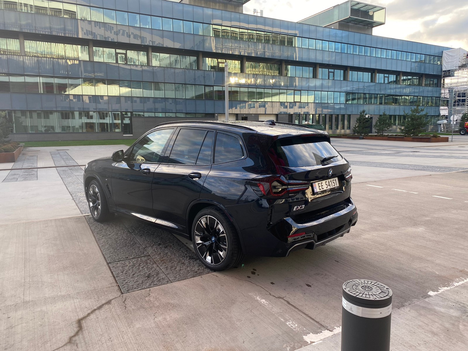 2022 BMW iX3