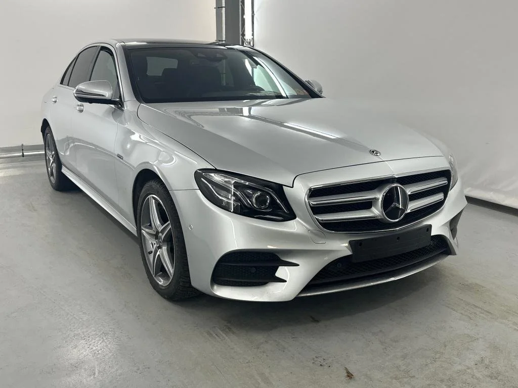Mercedes-Benz E 300 Business - Смешанное - Автоматическое - 194 hp - 69.351 km