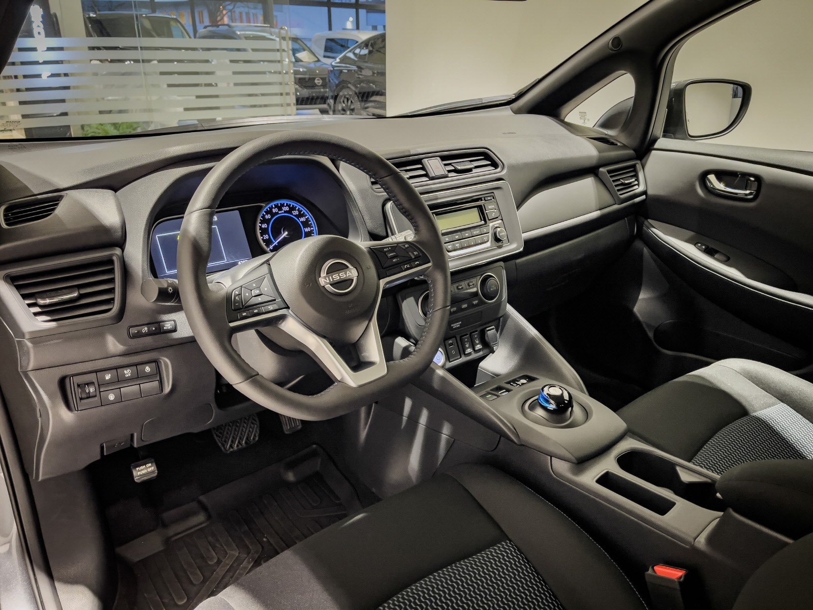2022 Nissan Leaf