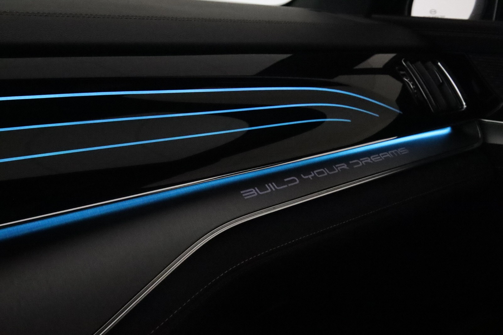 2022 BYD Tang