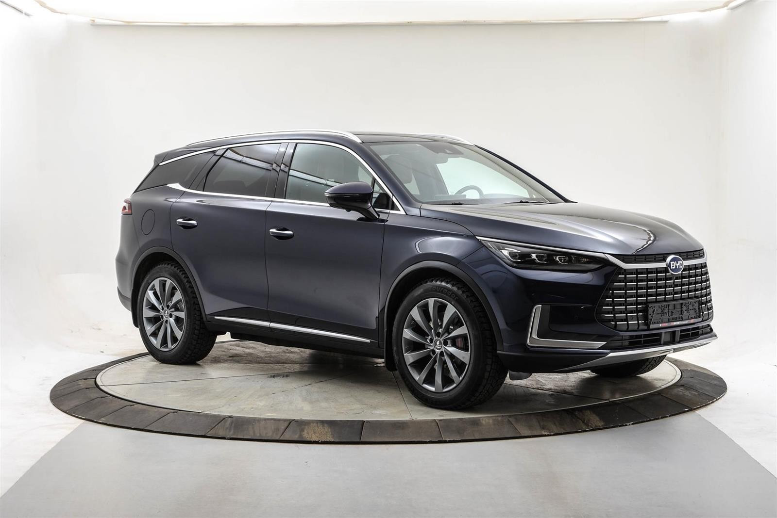 2021 BYD Tang