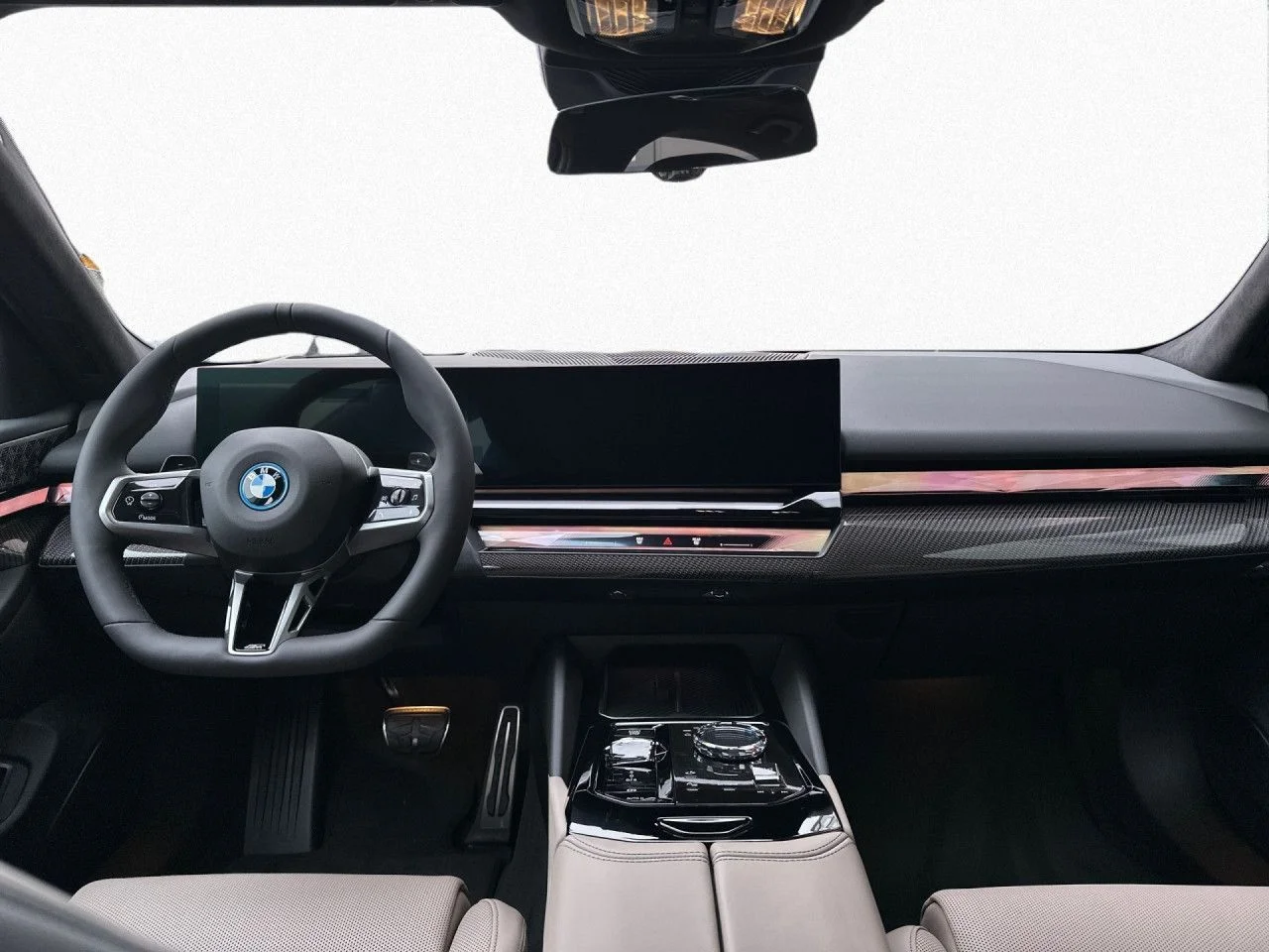BMW 550 e xDrive M Sportpaket Pro 2025
