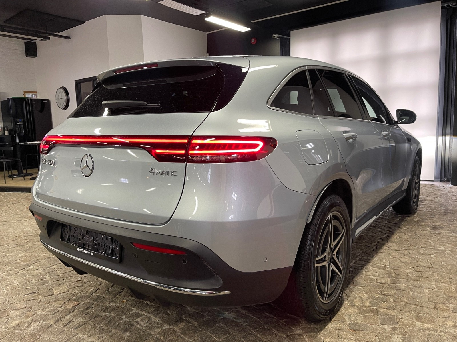 2020 Mercedes-Benz EQC