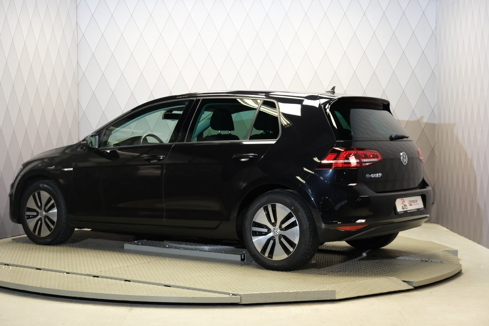 2015 Volkswagen e-Golf