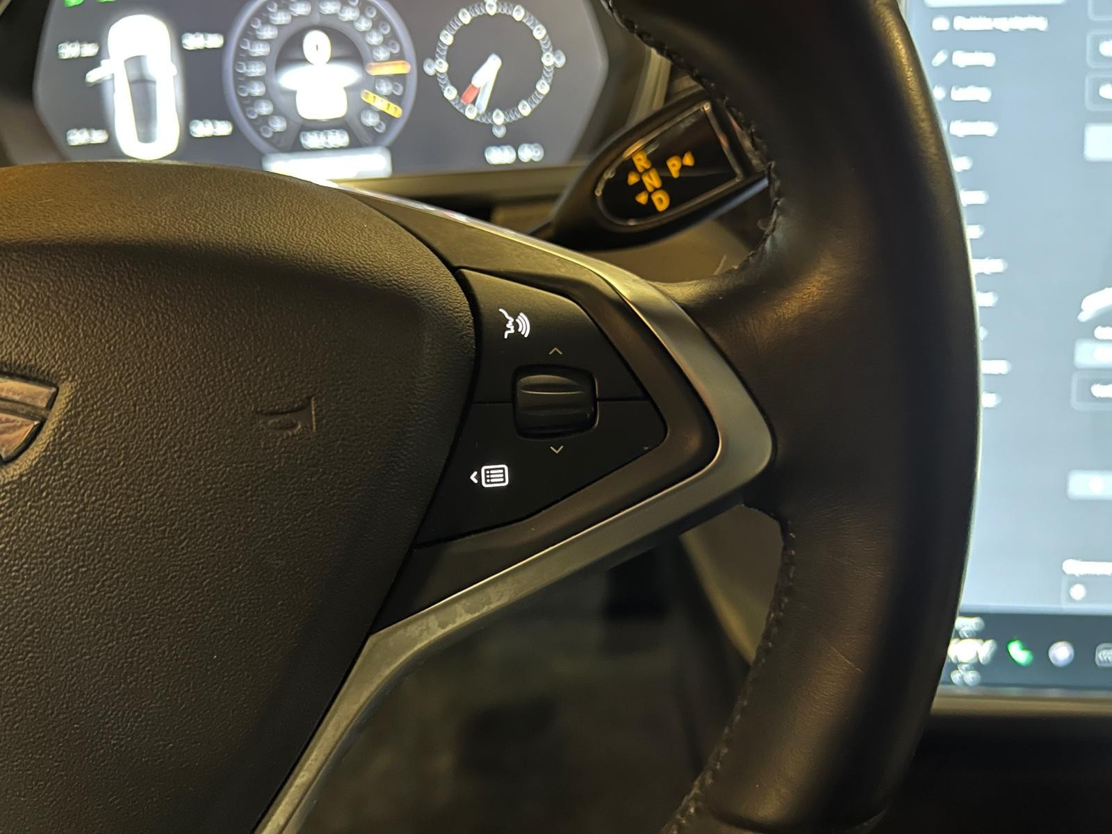 2014 Tesla Model S