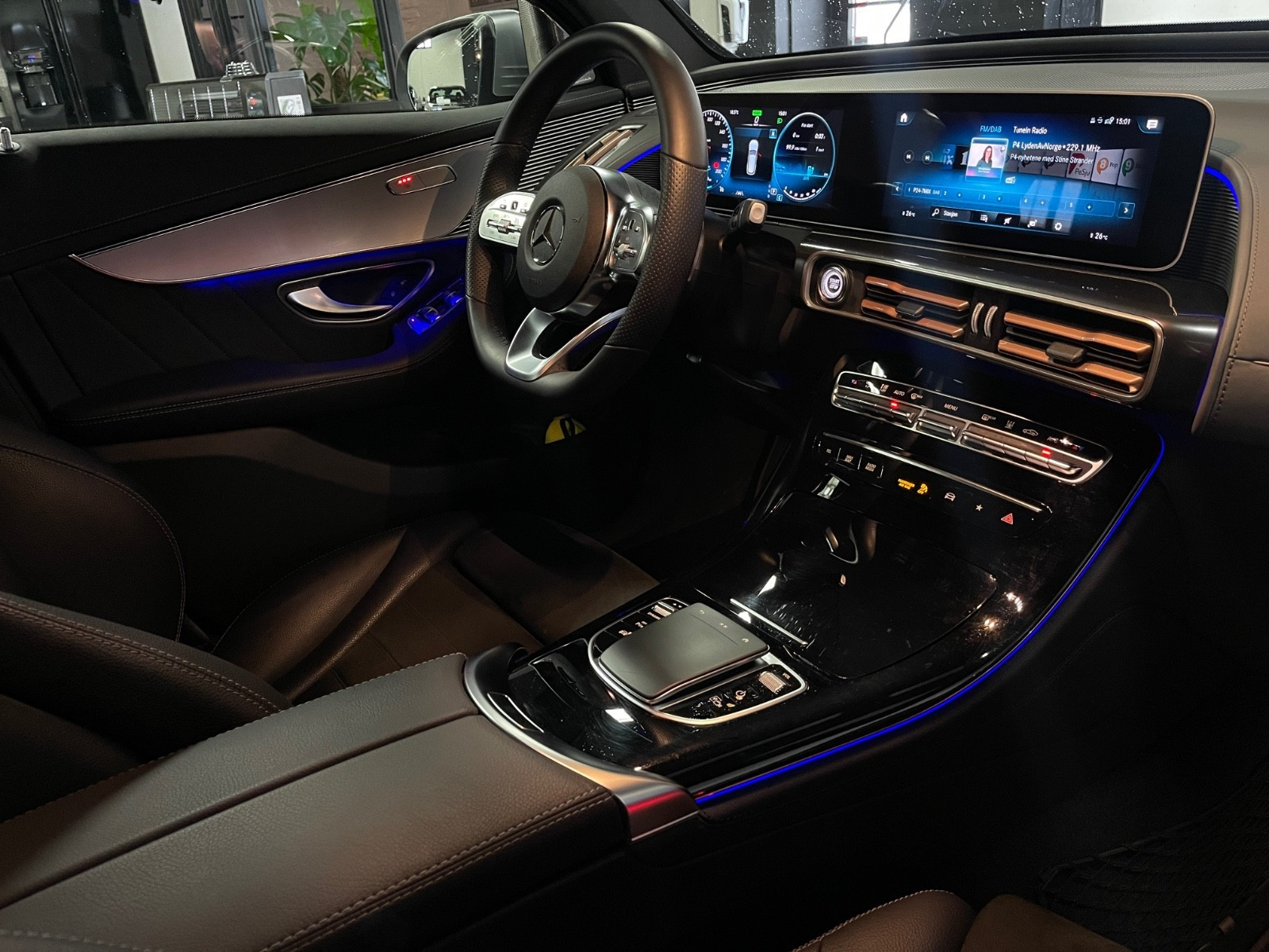 2020 Mercedes-Benz EQC