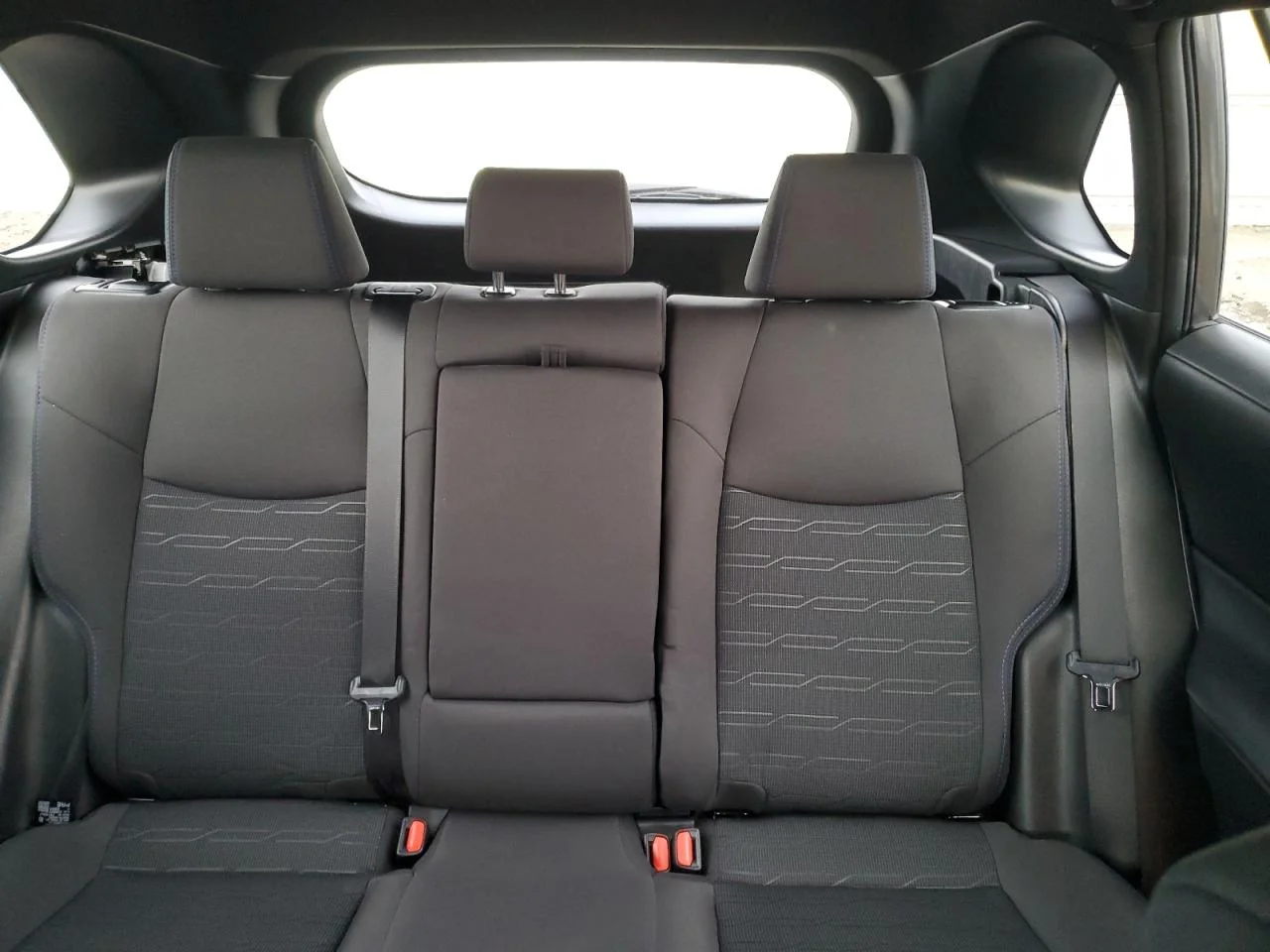 2024 TOYOTA RAV4 SE