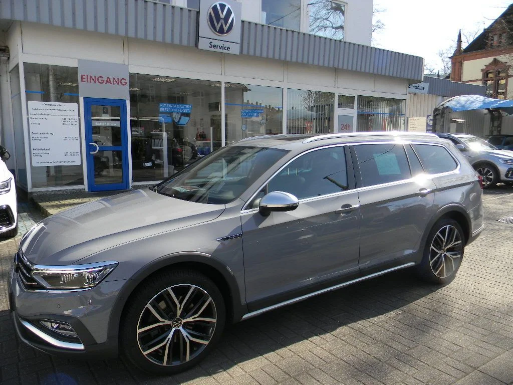 Volkswagen Passat Alltrack 2023