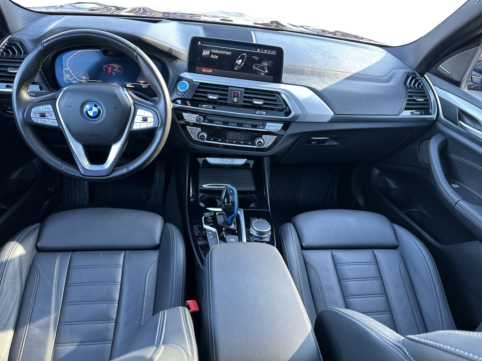 2021 BMW iX3