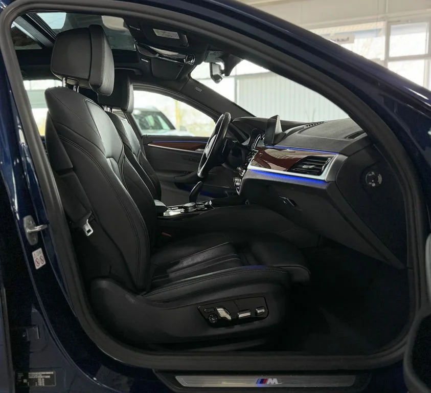 520d M Sport Panorama 360° HUD H/K Komfort Alarm