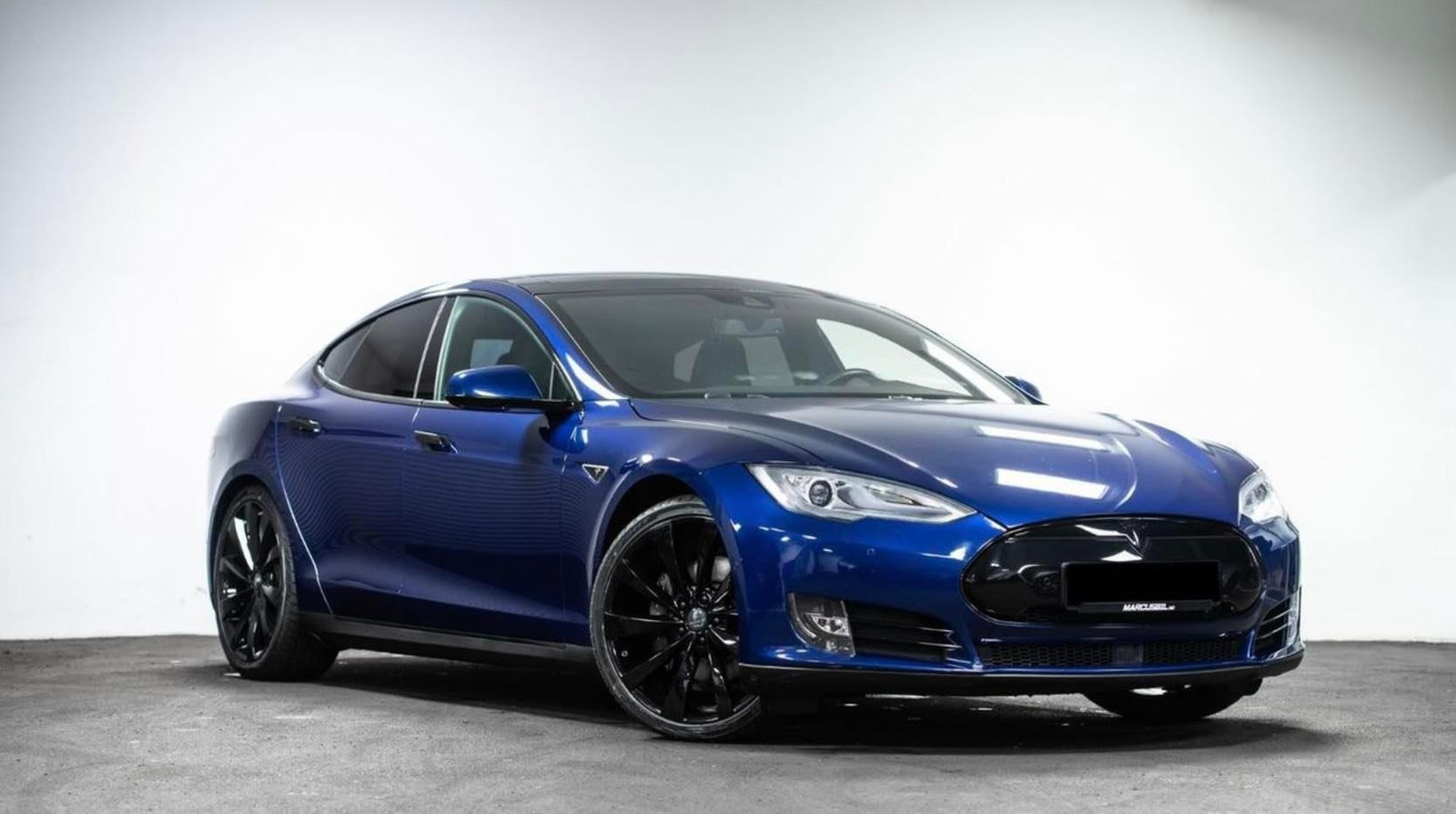 2015 Tesla Model S