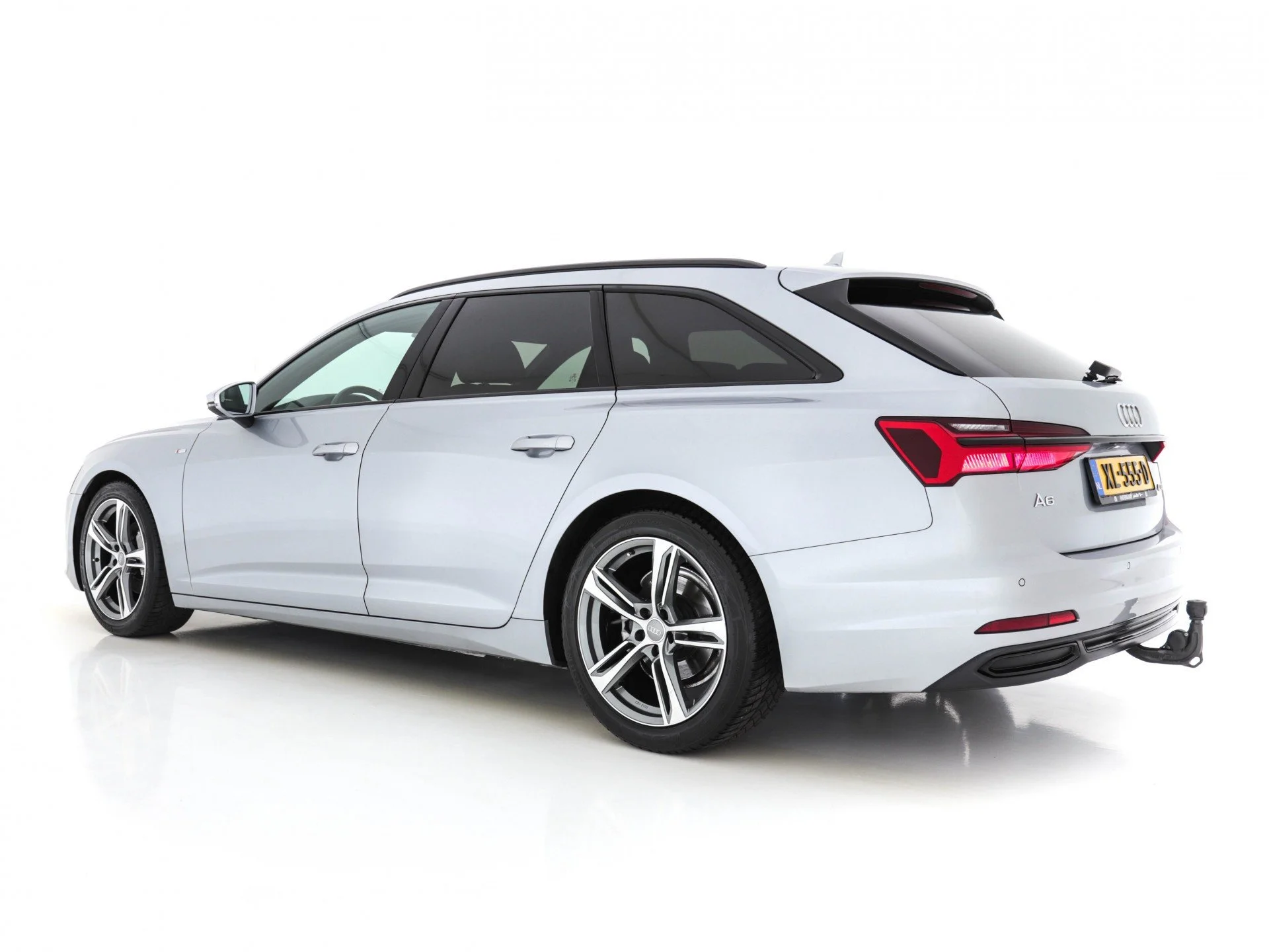 Audi A6 Avant 40 TDI Design - Hybrid