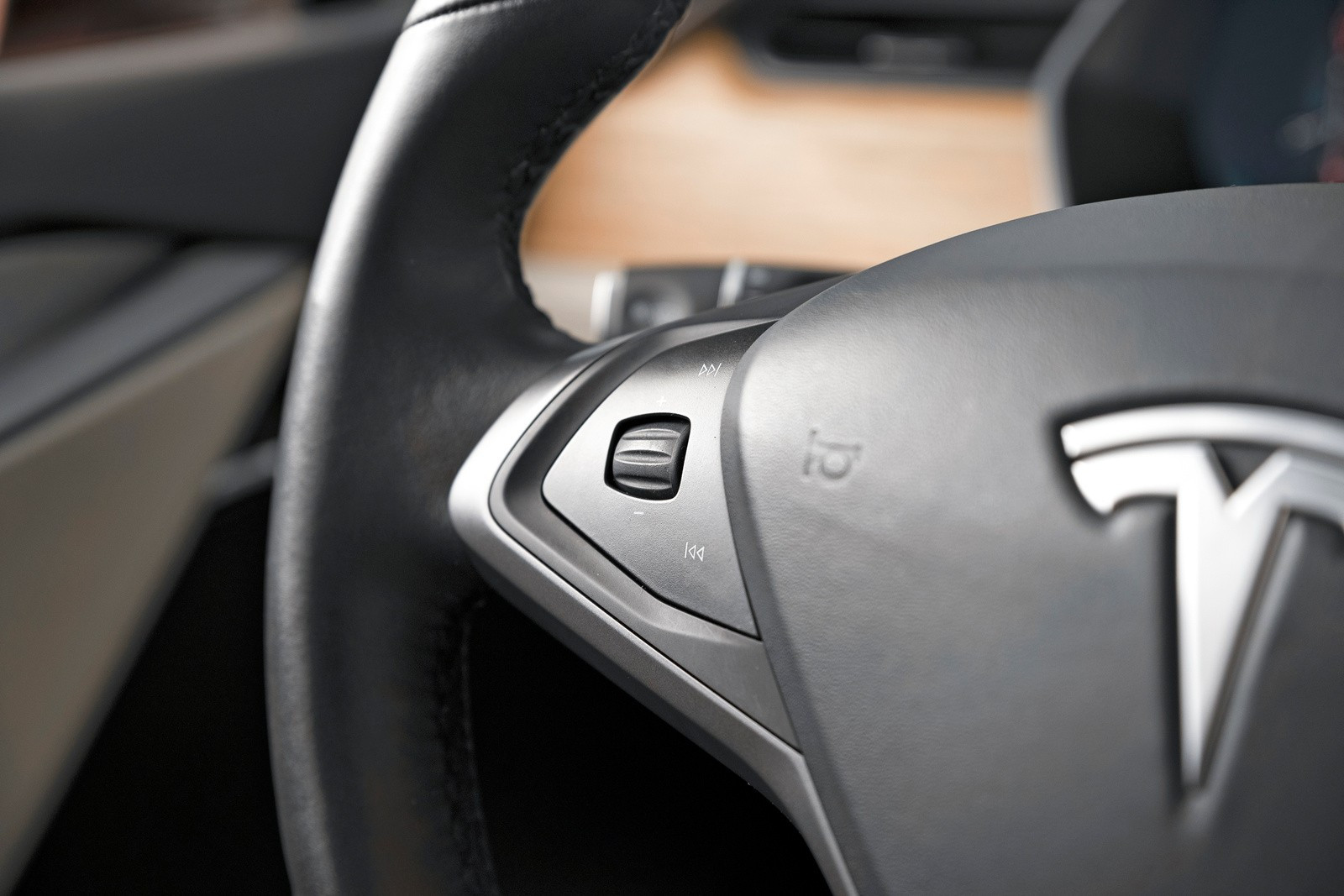 2020 Tesla Model S