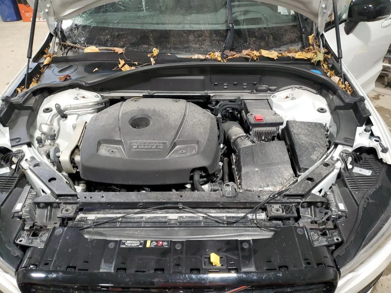2021 VOLVO XC60 T5 R-DESIGN