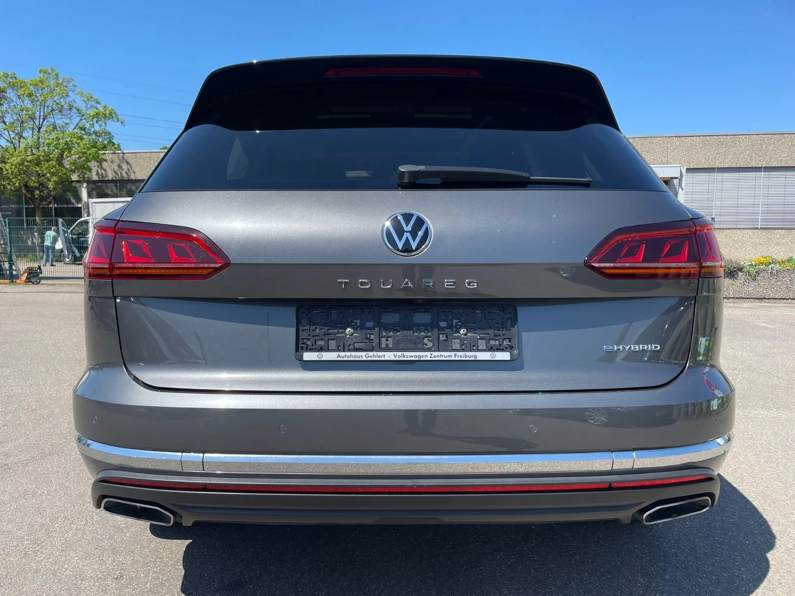 Volkswagen Touareg 2022 Hybrid