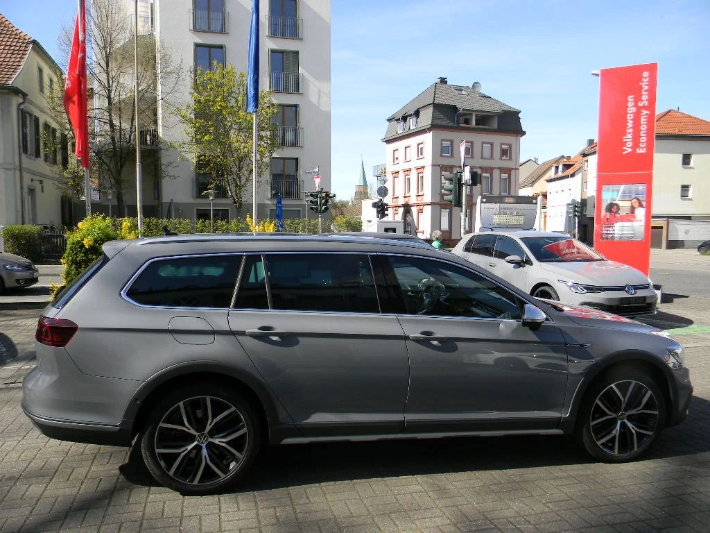 Volkswagen Passat Alltrack 2023