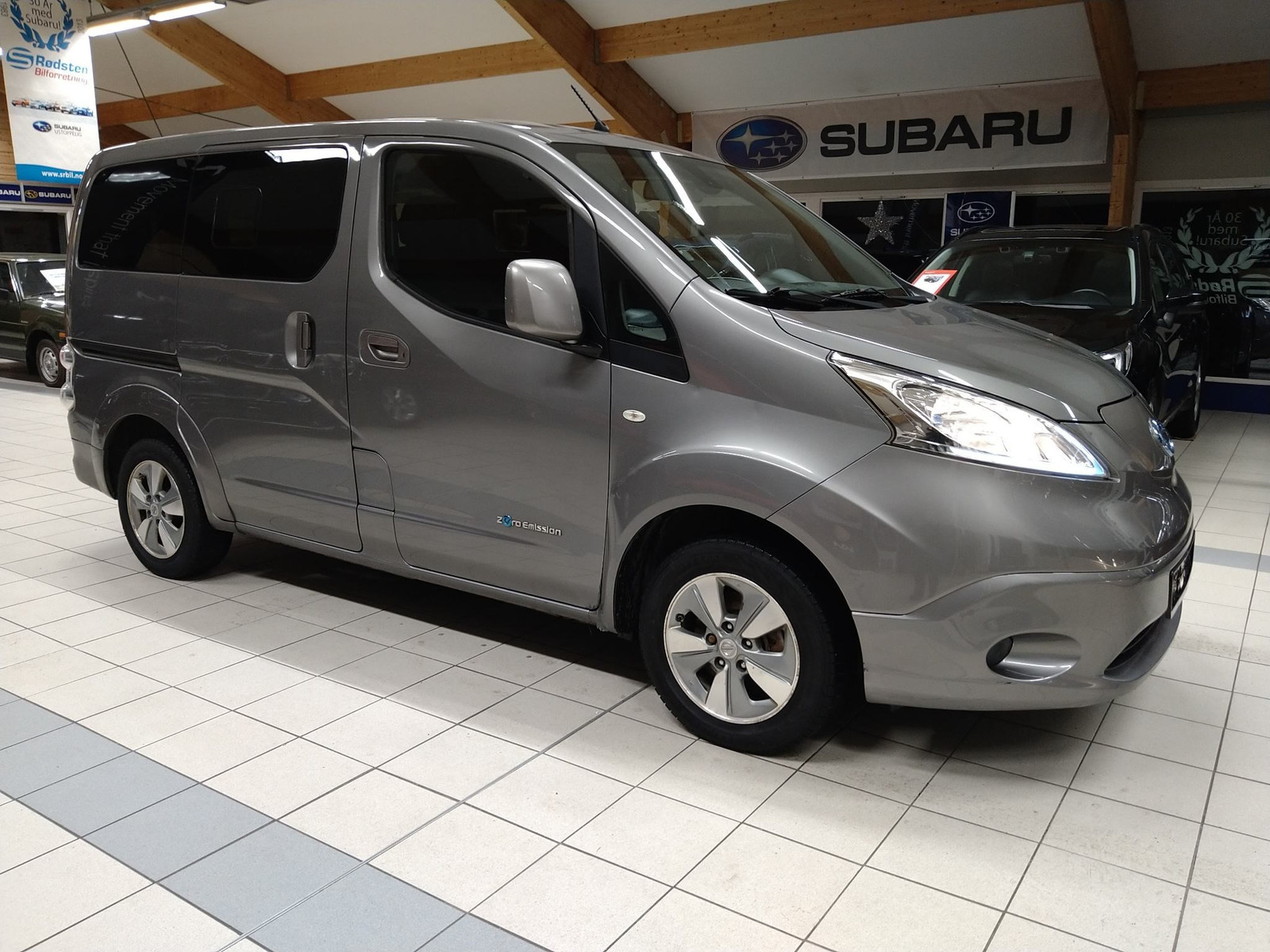 2016 Nissan e-NV