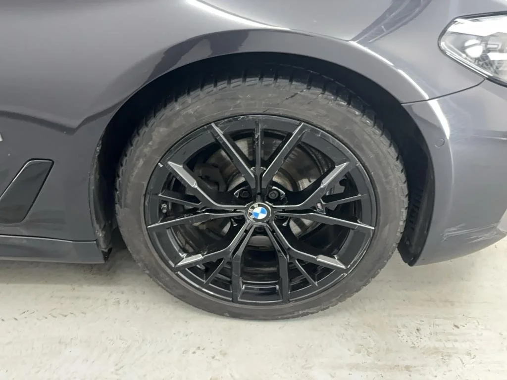 BMW 5 Series Touring 518d M sport - Diesel - Automatic - 150 hp - 144.006 km