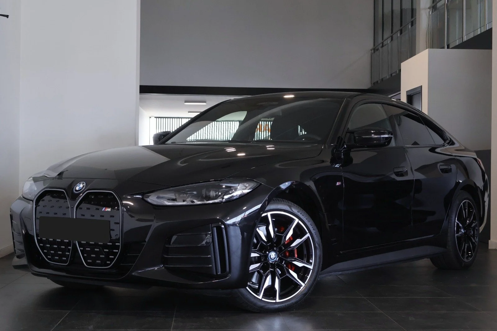 BMW i4 - Electric - Automatic - 544 hp - 7.103 km