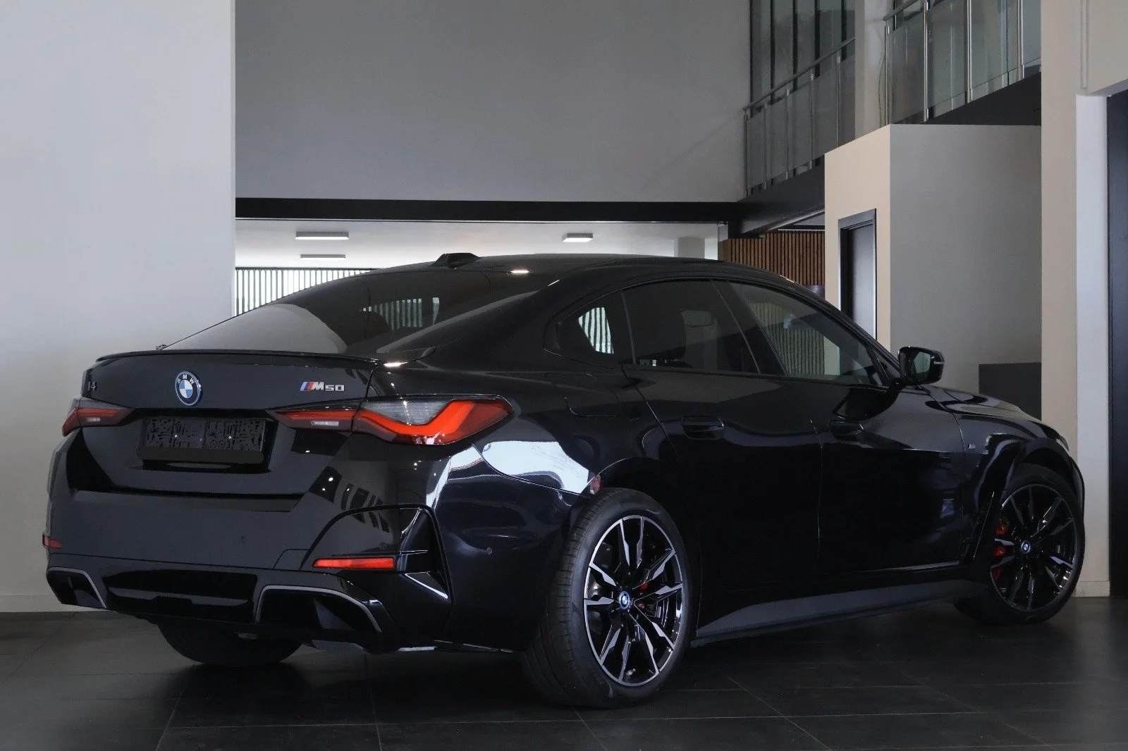 BMW i4 - Electric - Automatic - 544 hp - 7.103 km