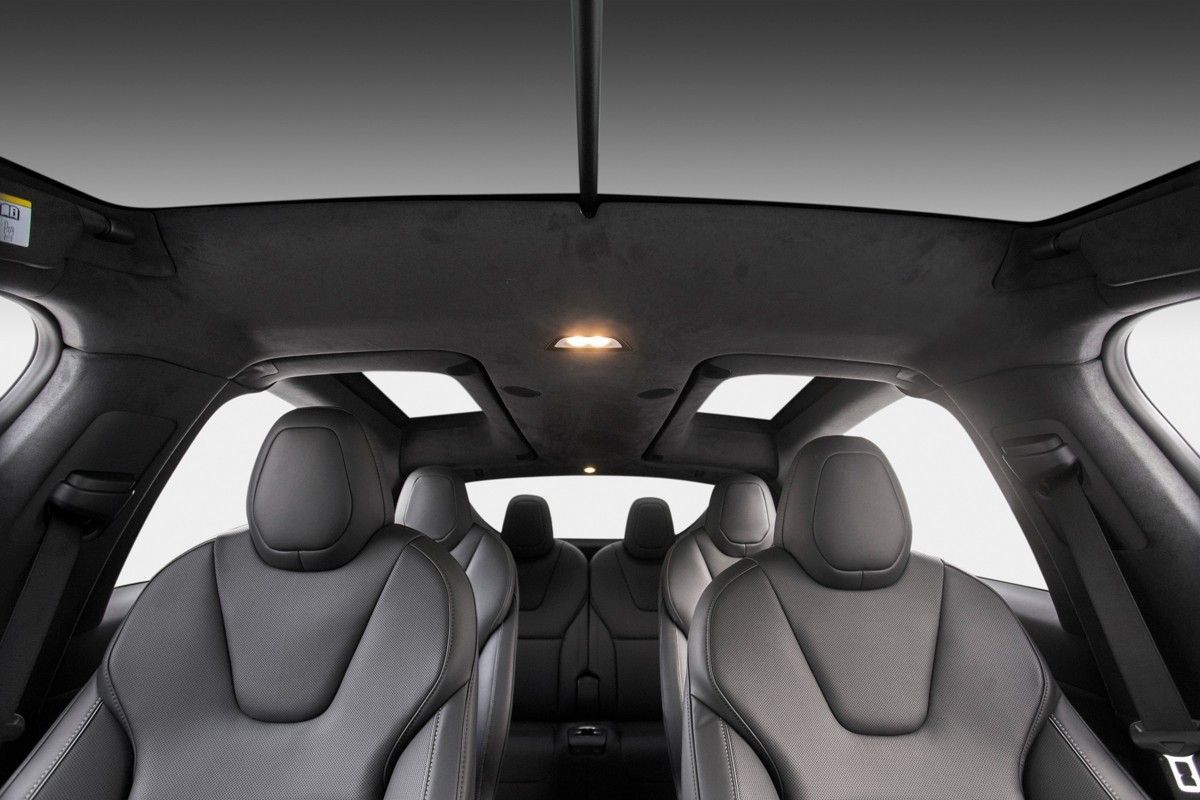 2022 Tesla Model X PLAID