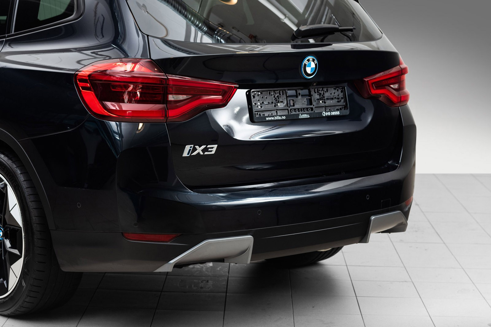 2021 BMW iX3