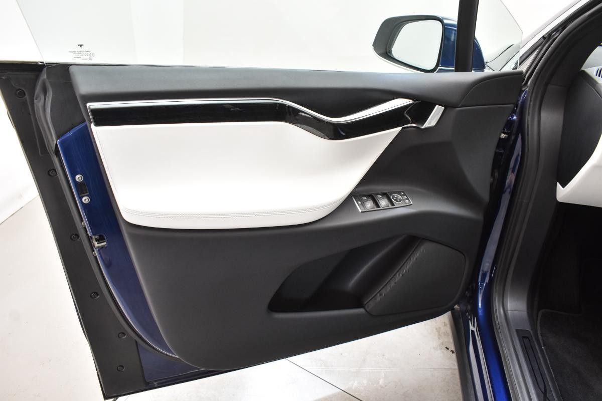 2016 Tesla Model X