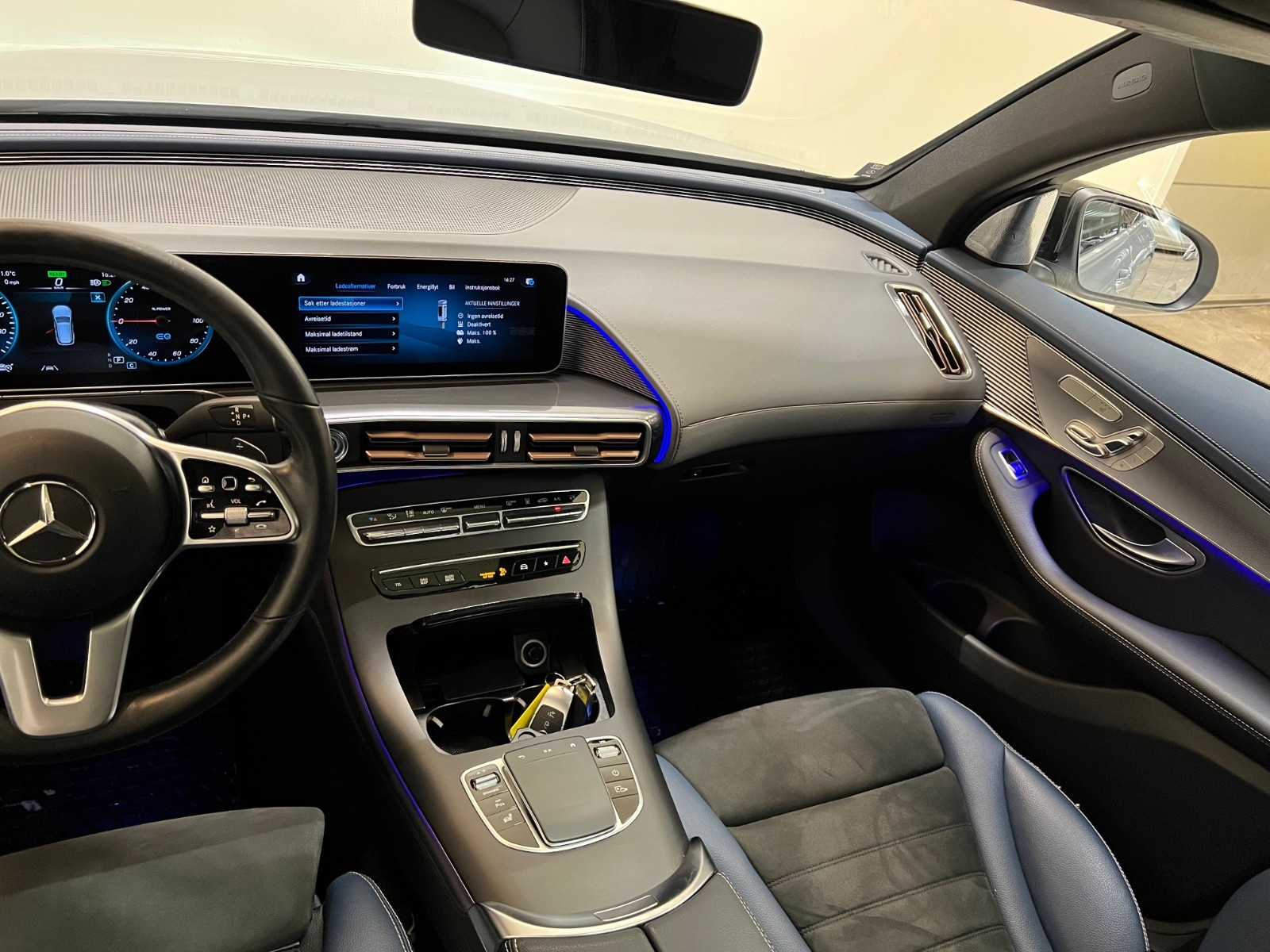 2020 Mercedes-Benz EQC