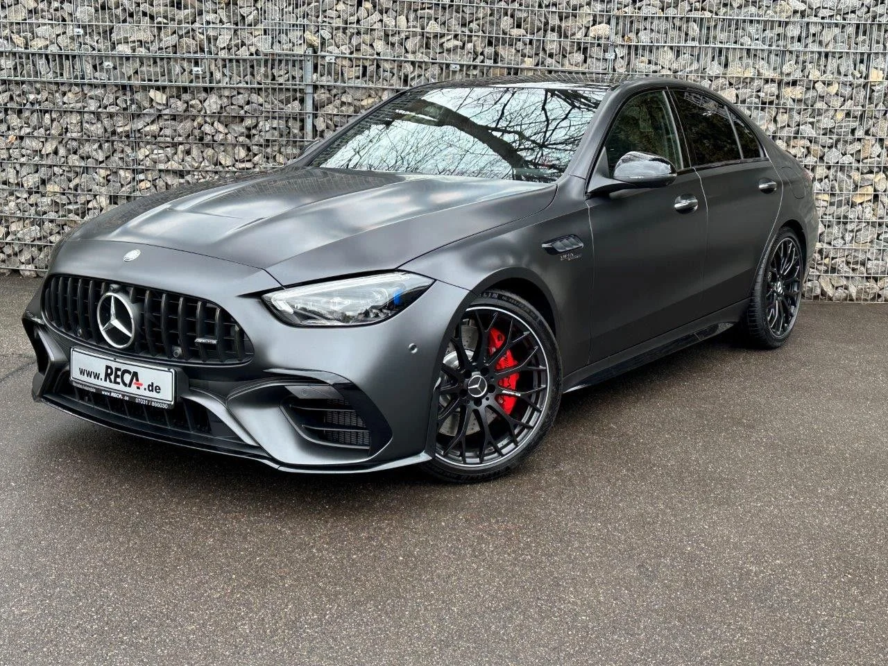 8569Mercedes-Benz C 63 AMG 4M 2025