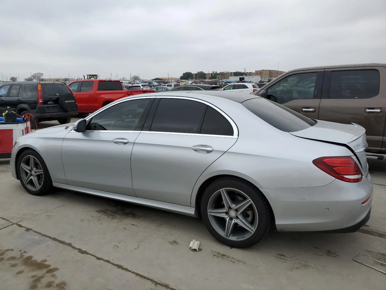 MERCEDES-BENZ E 300 2017