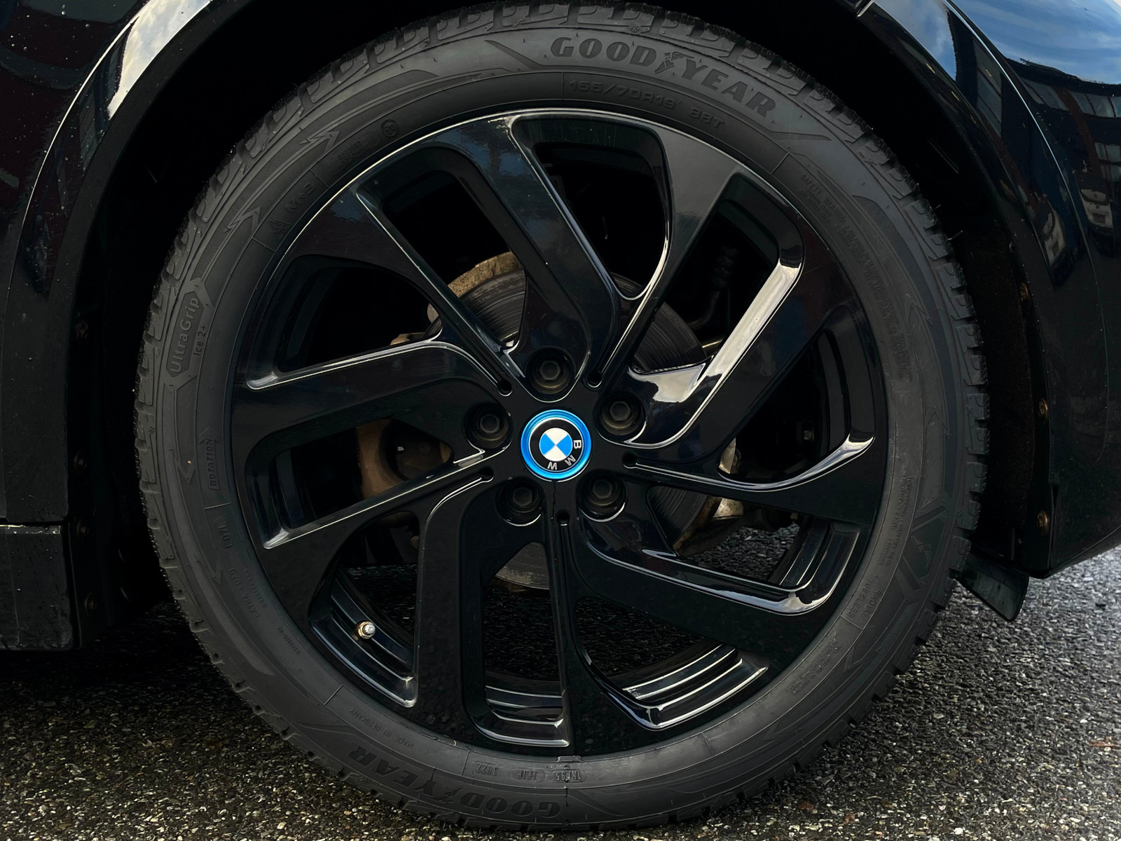 BMW i3