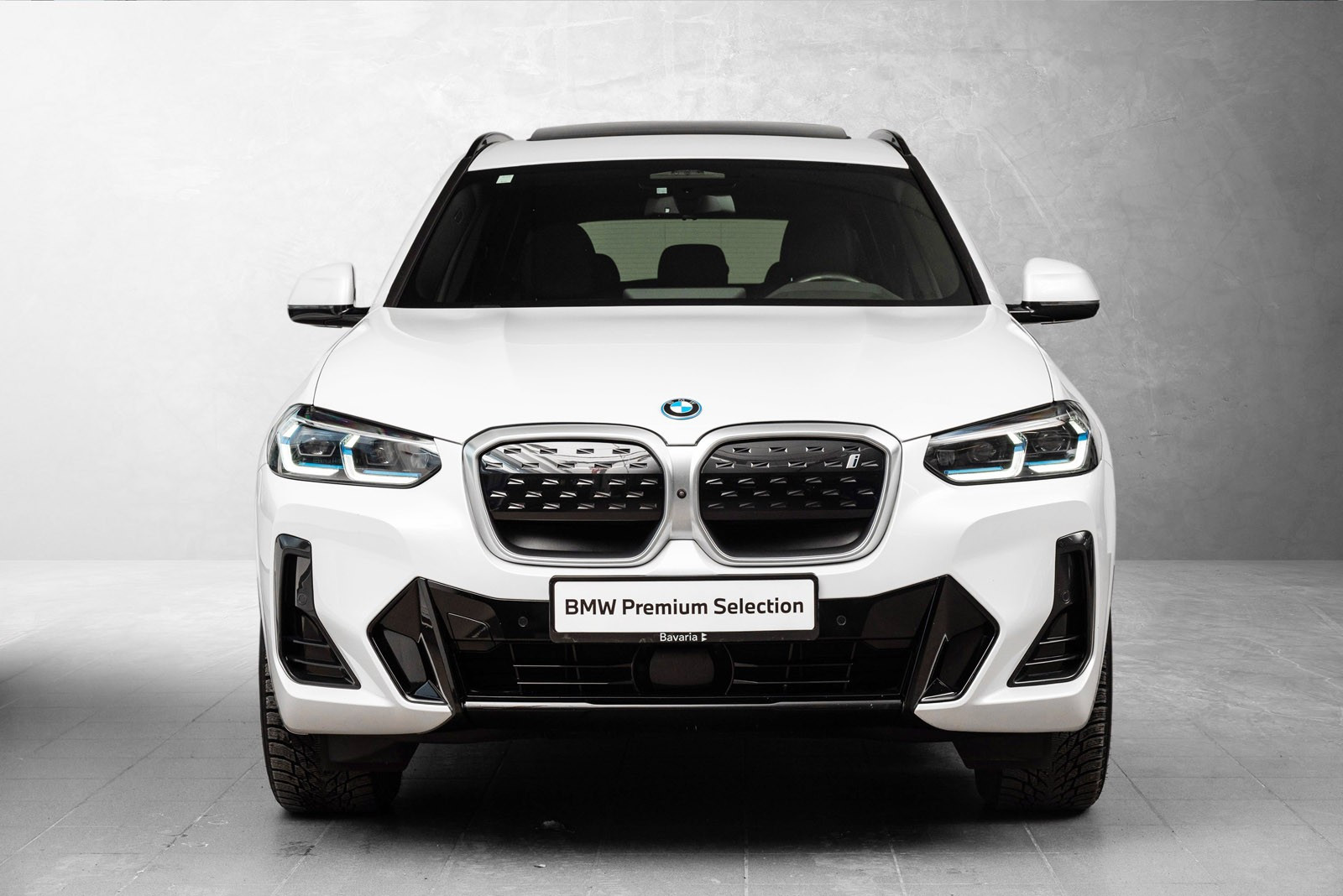 BMW iX3