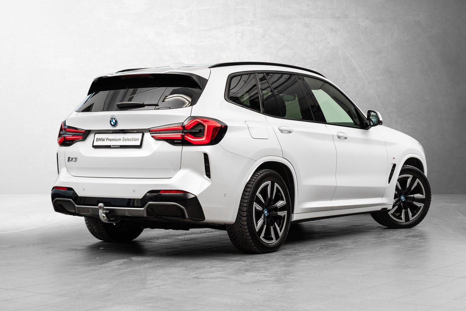 BMW iX3