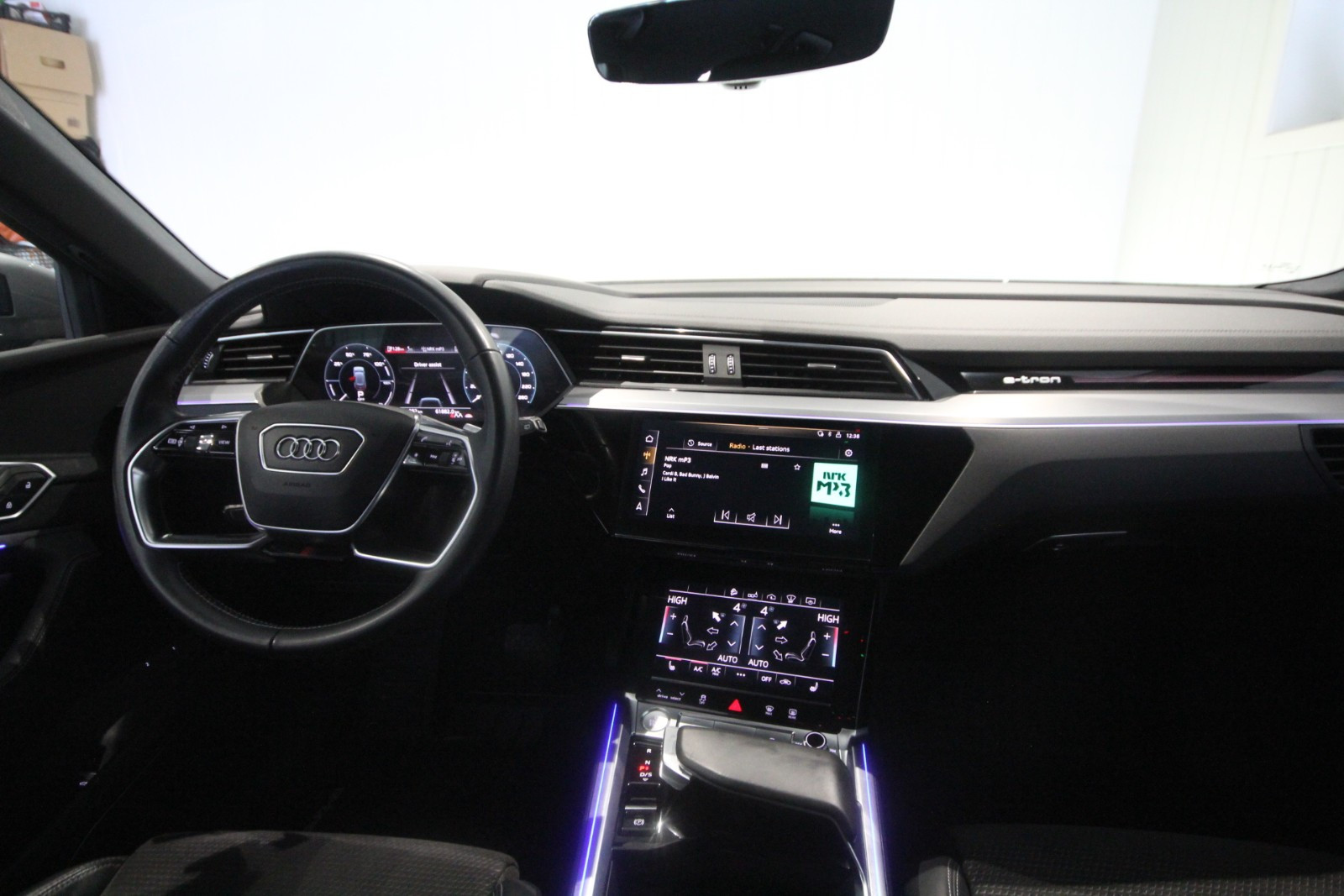 Audi e-tron