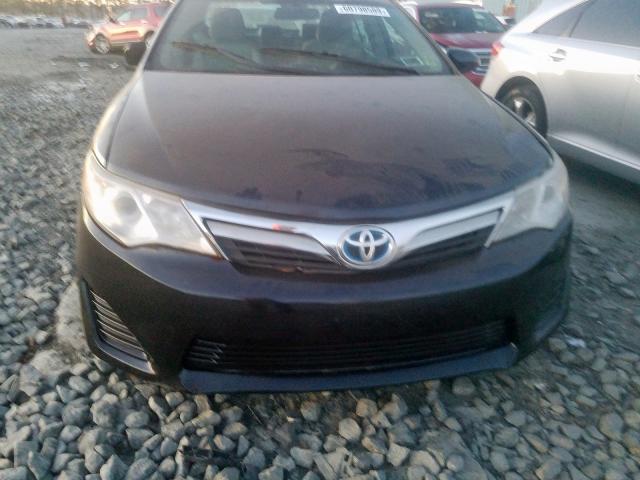 Toyota Camry Hybrid 2013