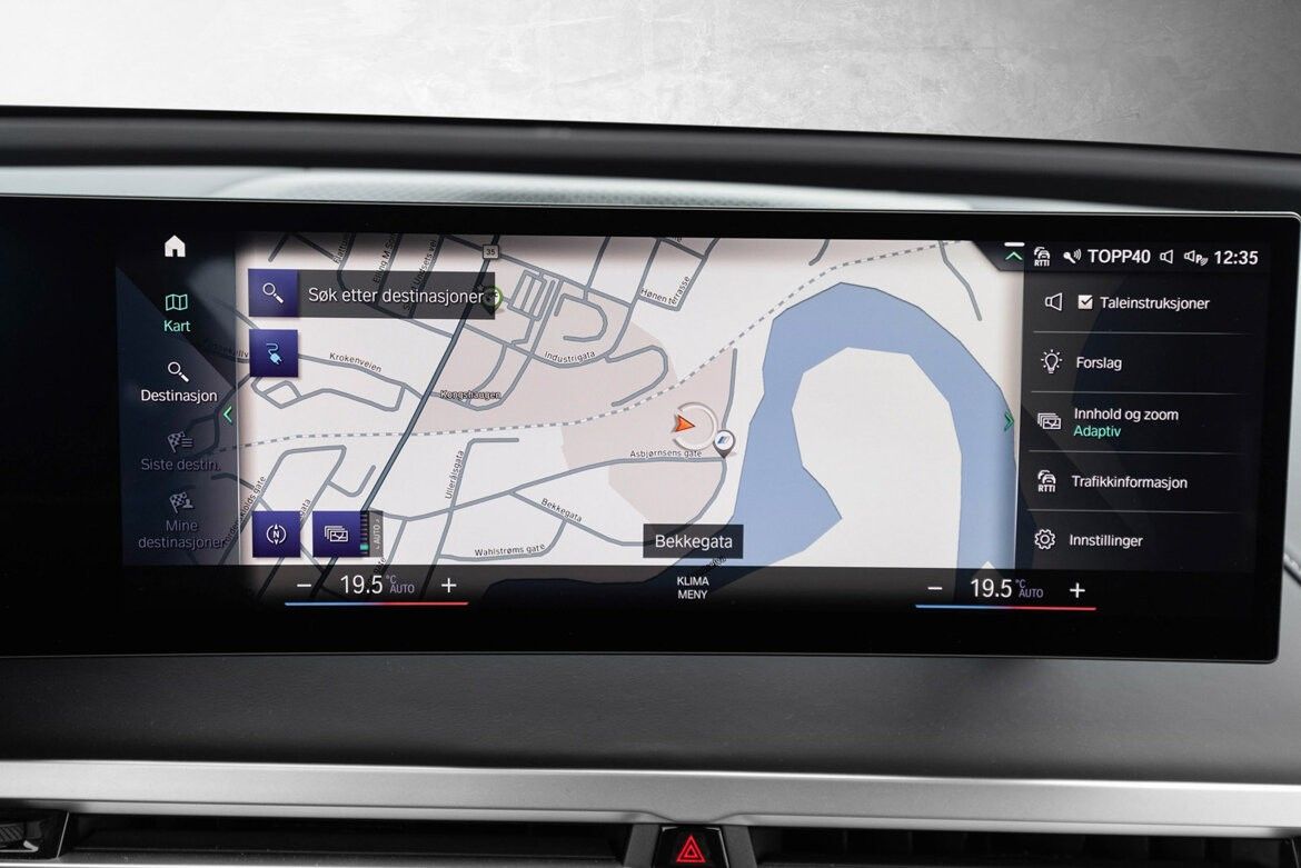 BMW iX xDrive 40