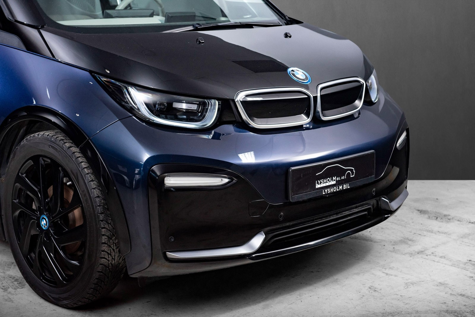 BMW i3