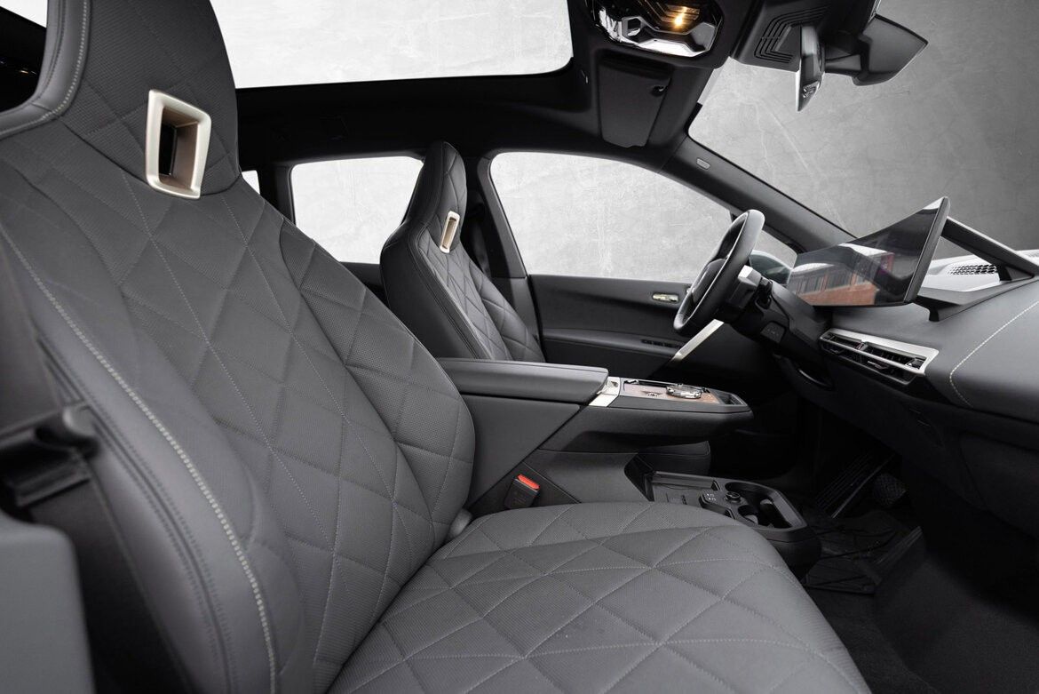 BMW iX xDrive 40