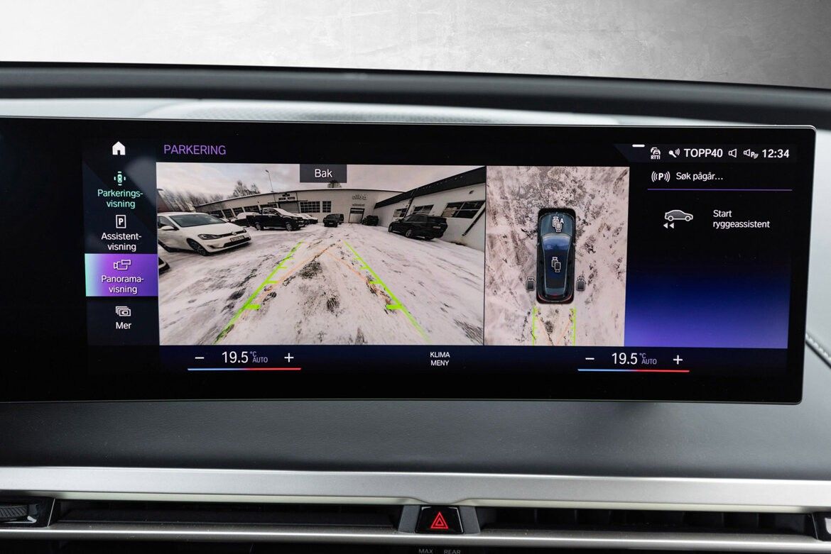 BMW iX xDrive 40