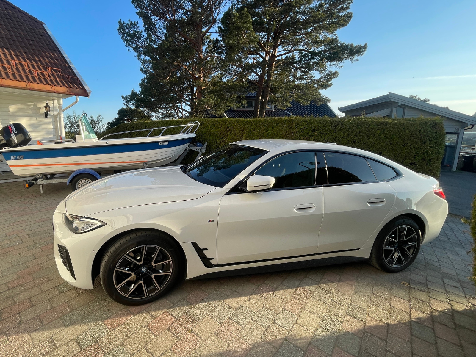 BMW i4