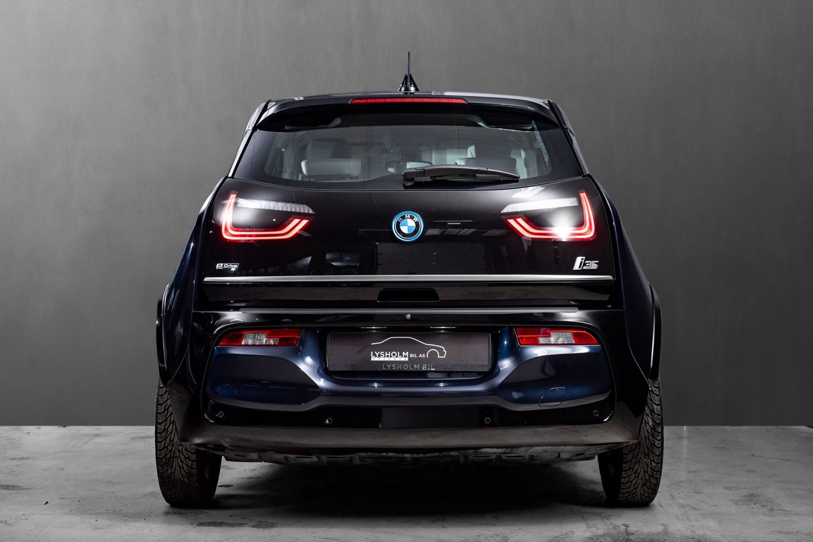 BMW i3
