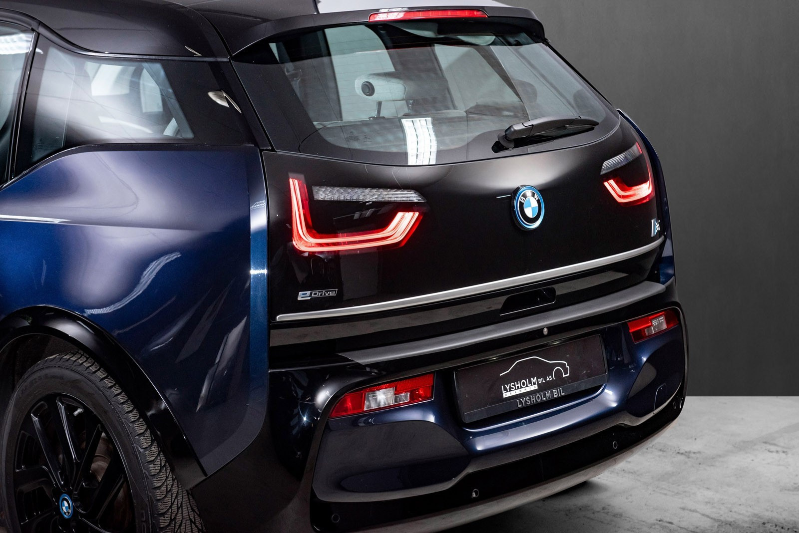 BMW i3