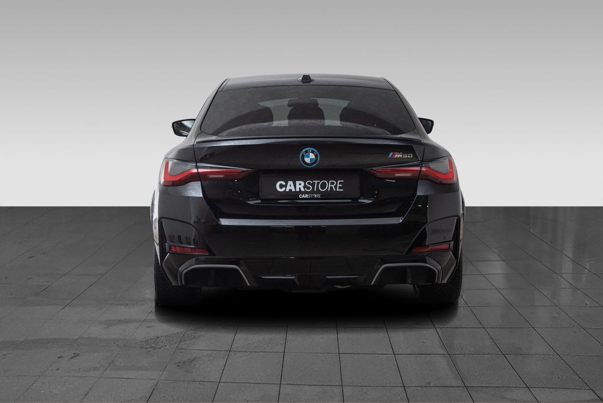 BMW i4 M50