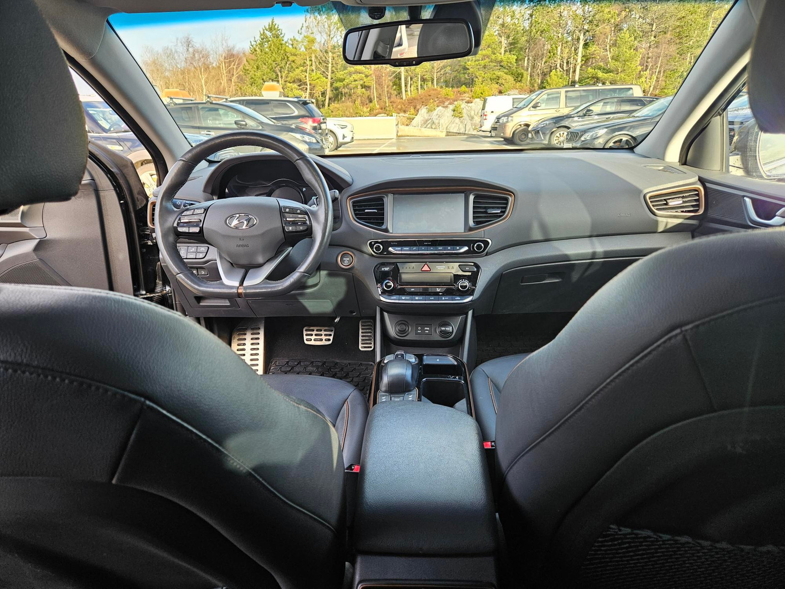 Hyundai IONIQ