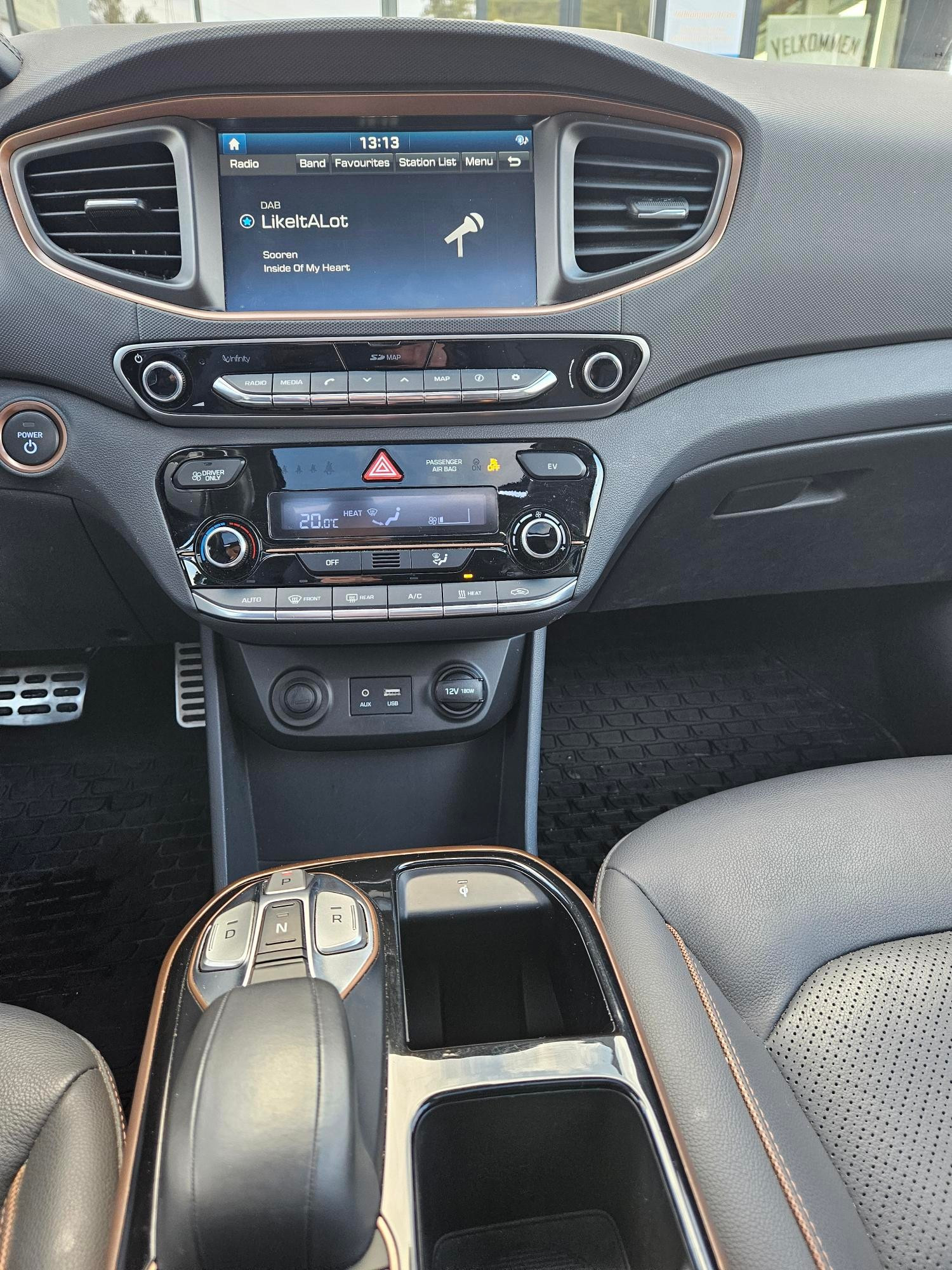 Hyundai IONIQ